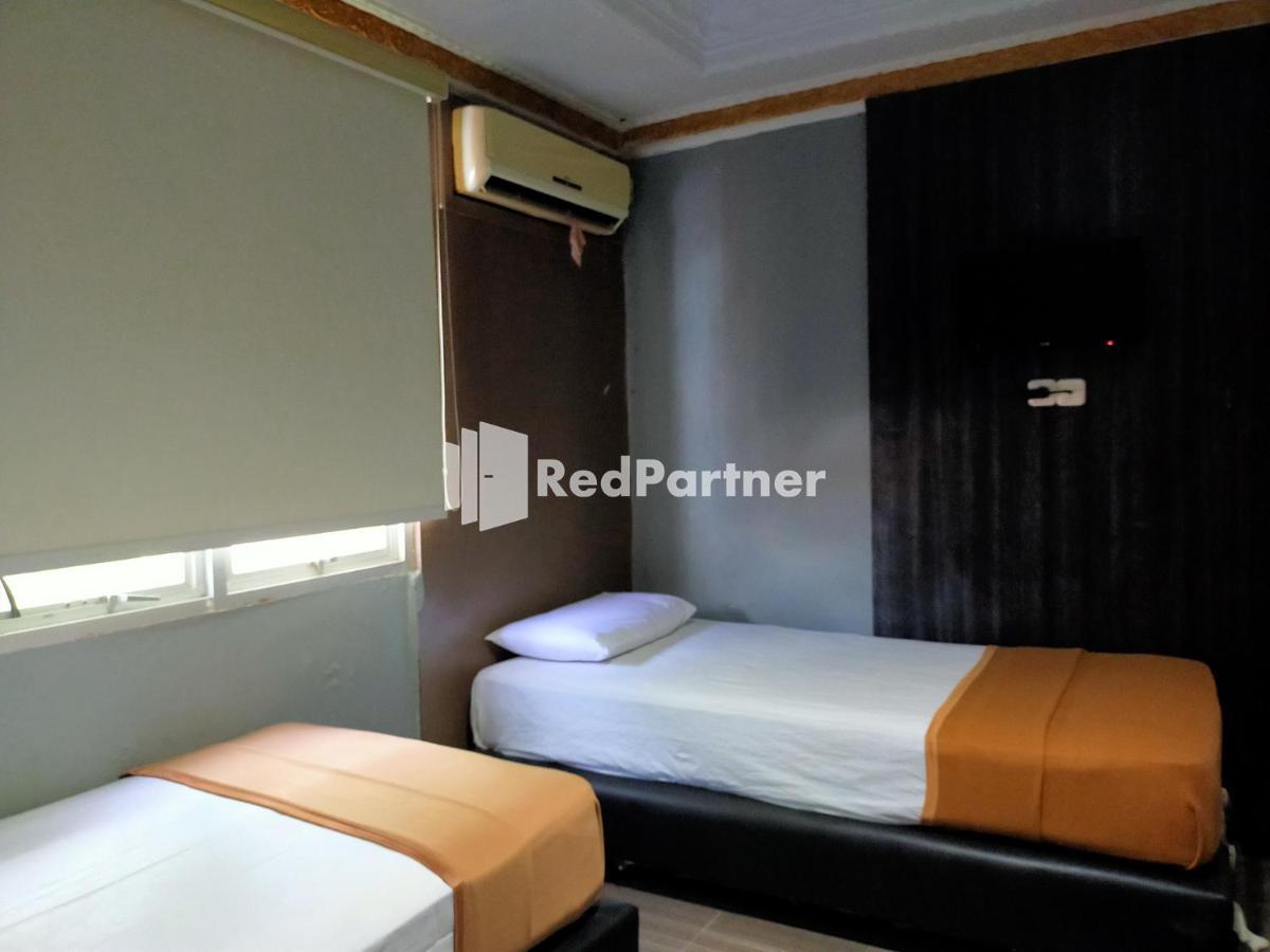 Hotel Ayu Lestari Ternate Redpartner Eksteriør bilde